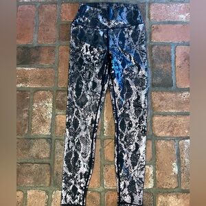 Carbon 38 leggings